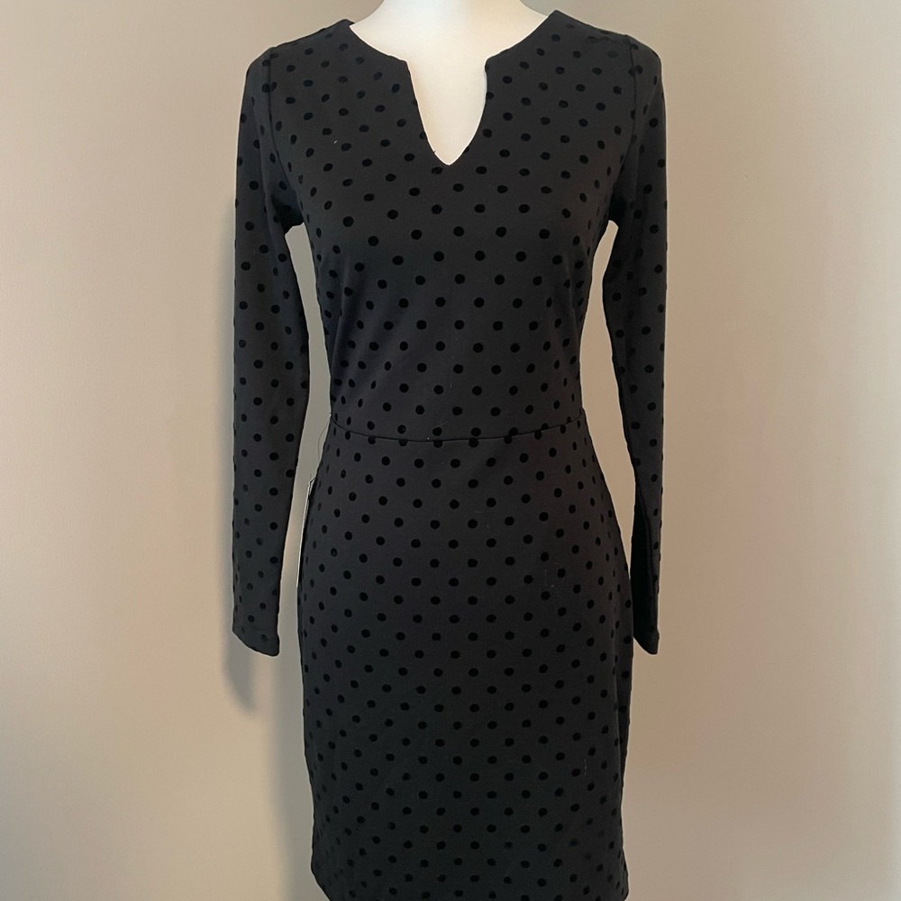 The Limited Black Long Sleeve V-Neck Sheath Dress